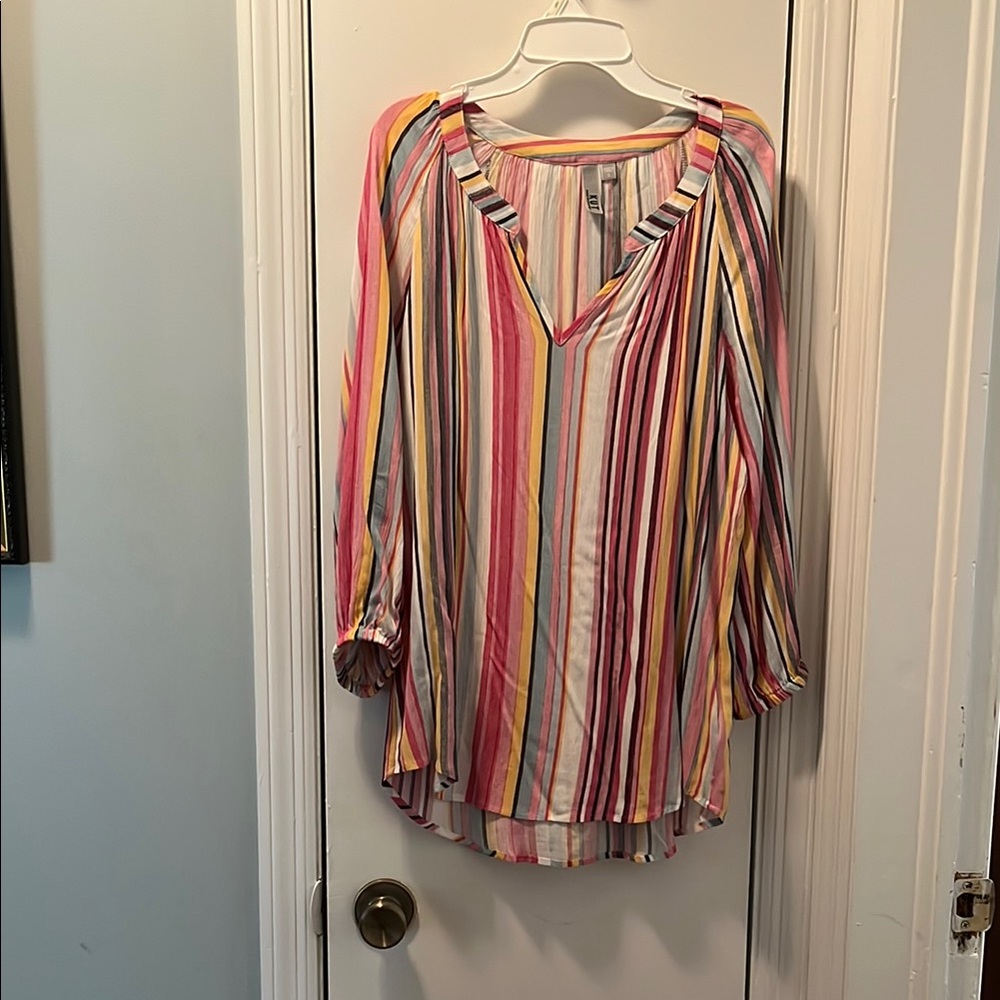 Kut from the Kloth Pink and Gray Pleated 3/4 Sleeve Tunic